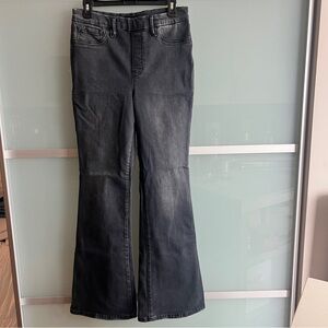 Good American Power Stretch Pull On Flare Jeans